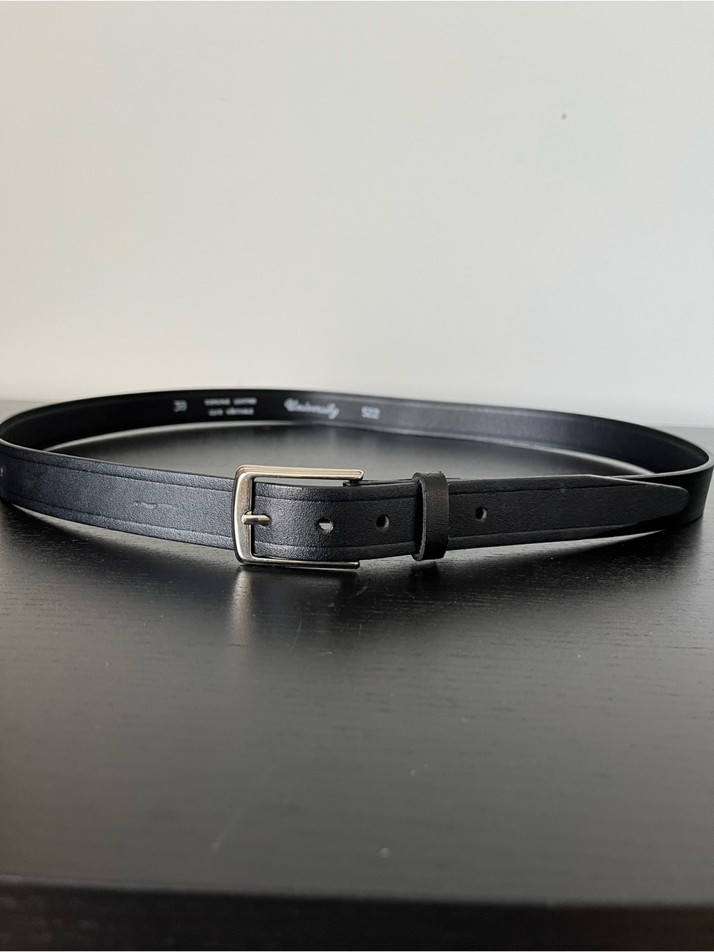 University Classic Black Leather Men's Belt with Silver Buckle size 38